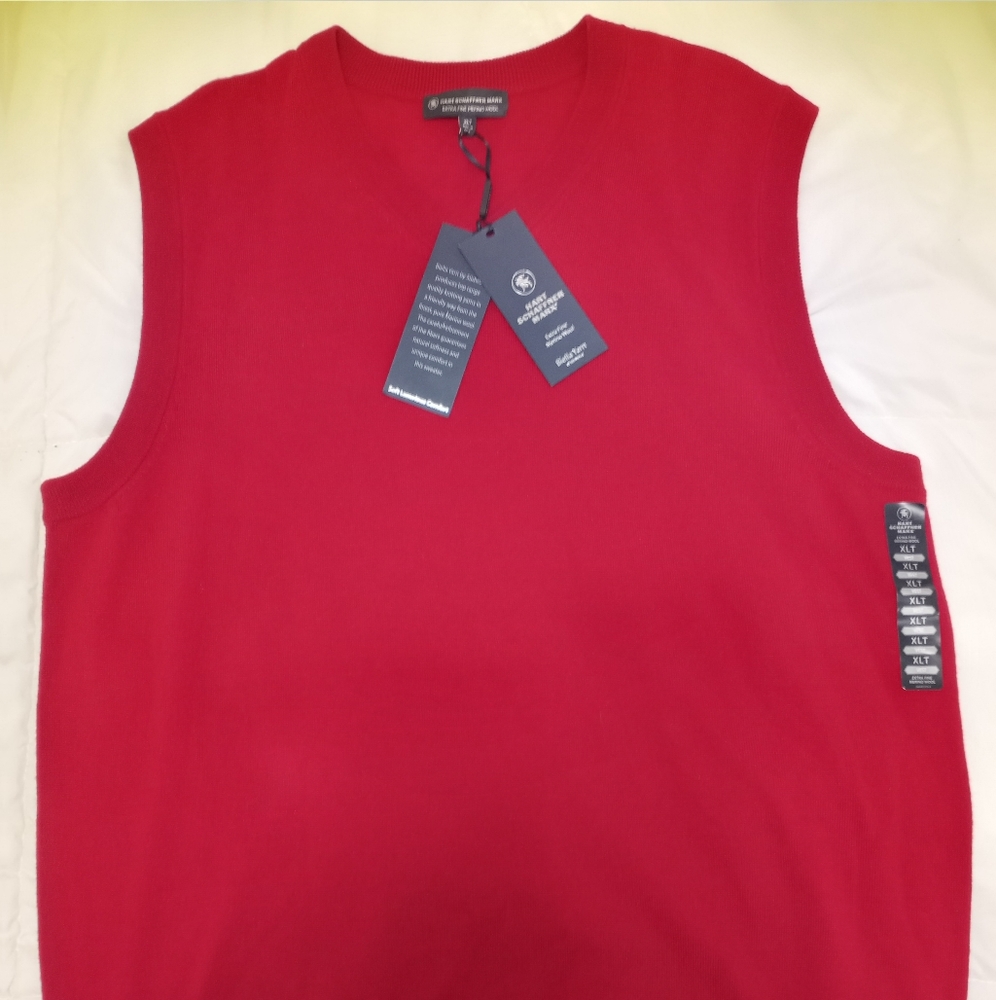 Hart Schaffner & Marx red sweater vest